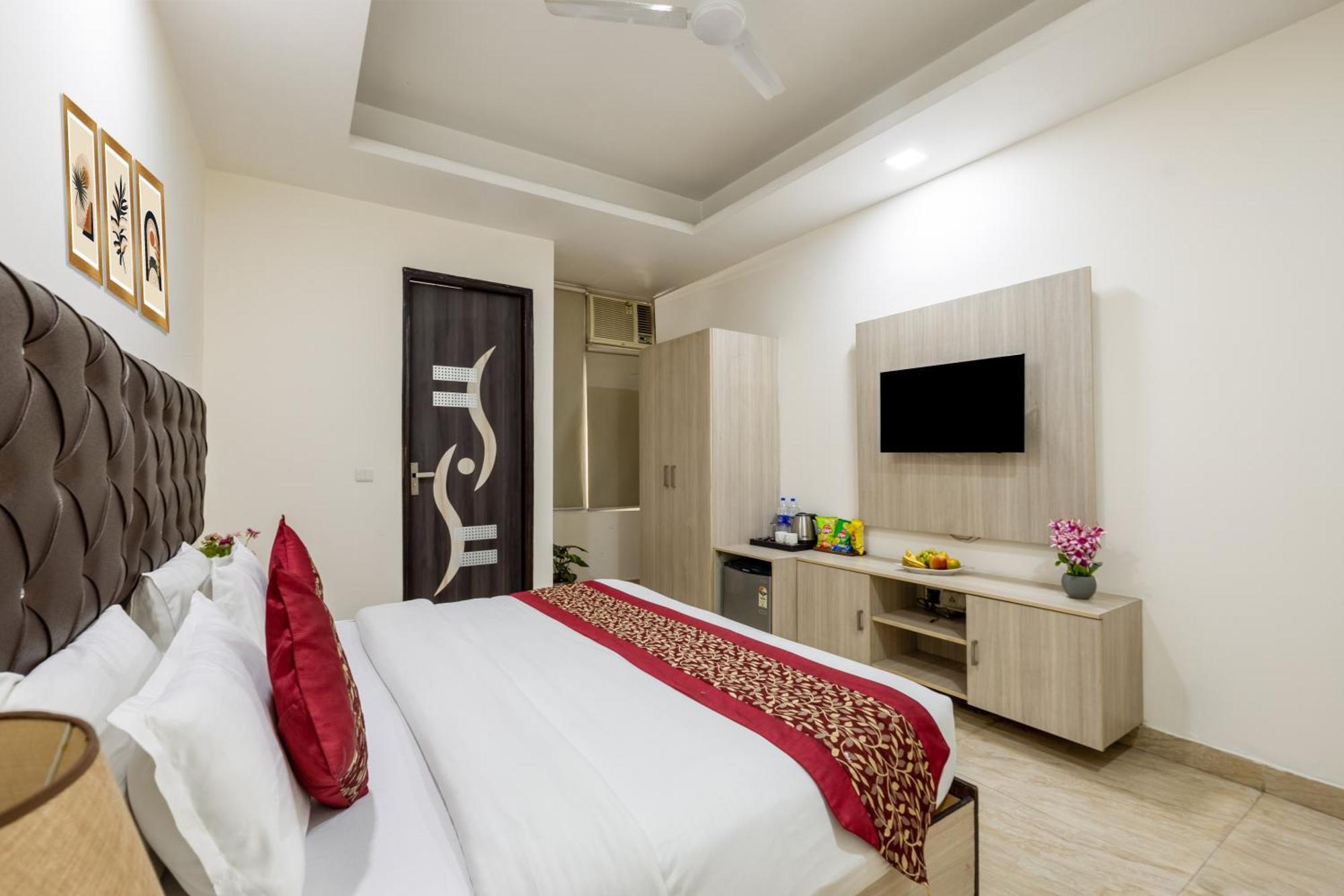 Kabul Hotel By Nexhub Palace - Medanta Gurgaon Exterior photo